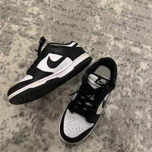 Nike Classic Pandas (unisex)